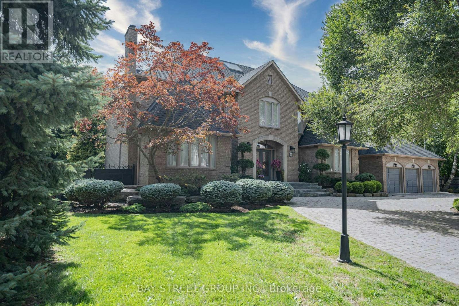 103 Northdale Road, Toronto, ON, M2L 2L9 - 2