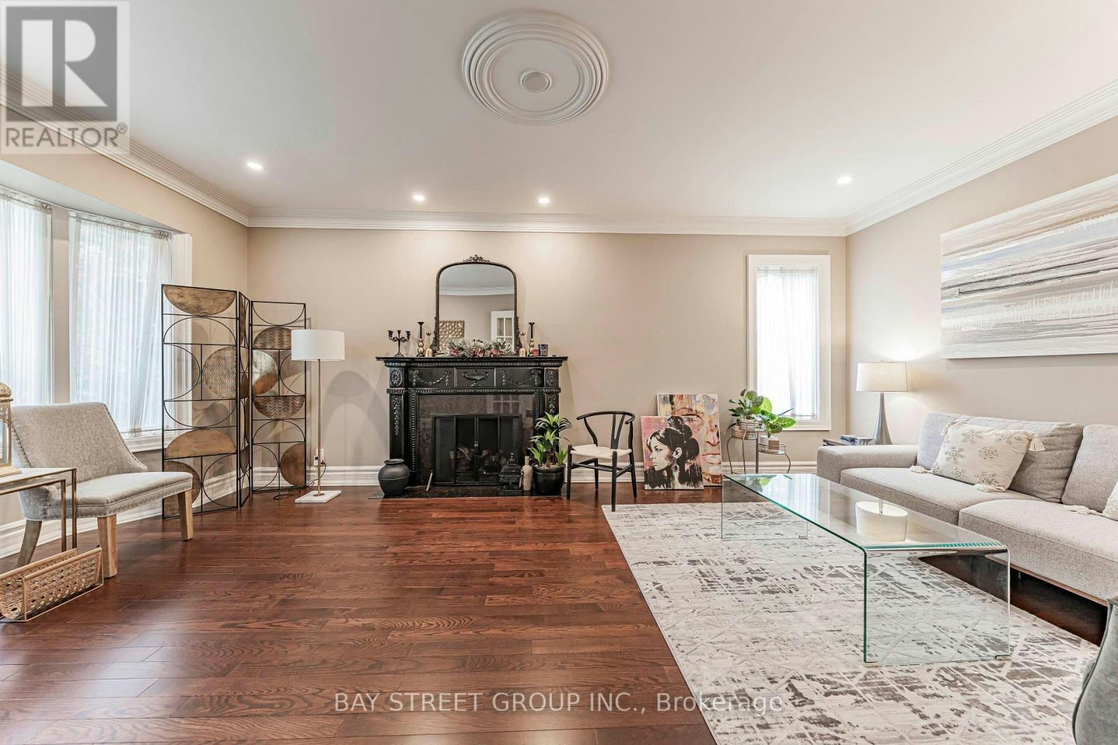 103 Northdale Road, Toronto, ON, M2L 2L9 - 8