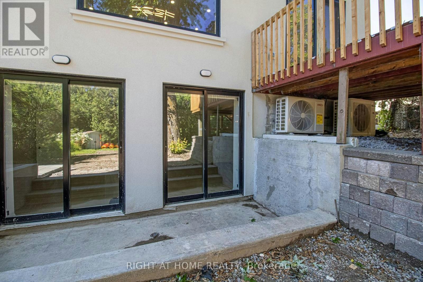 2-88 Highland Park Boulevard, Markham, ON, L3T 1B5