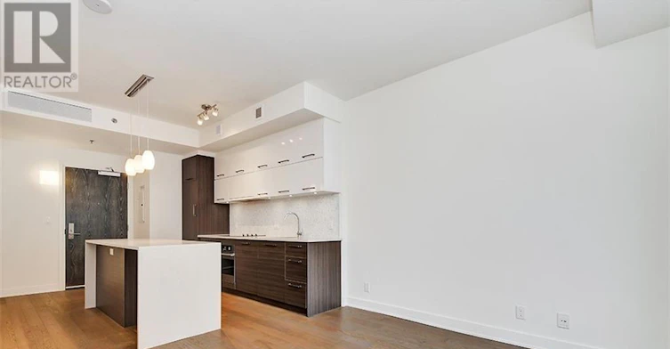 306-428 Sparks Street, Ottawa, ON, K1R 0B3 - 8