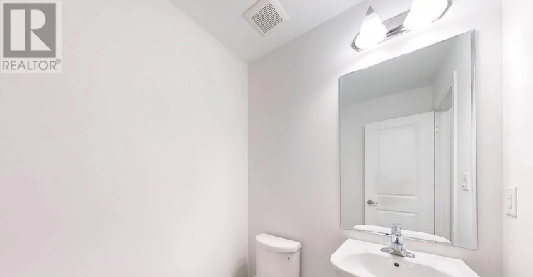 2940 Nakina Street, Pickering, ON, L1X 0P7 - 17