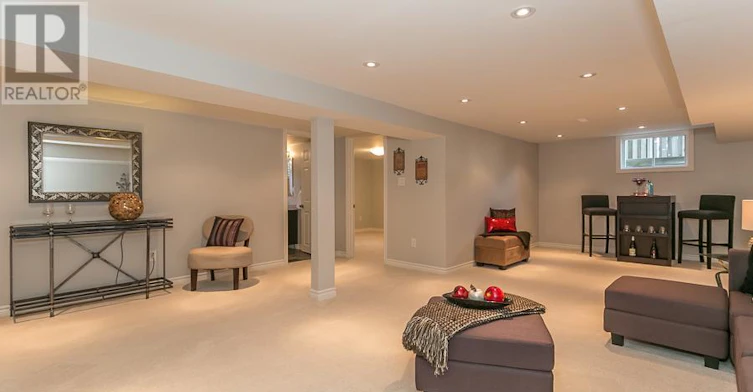 367 Kerrybrook Drive, Richmond Hill, ON, L4C 3R4 - 7