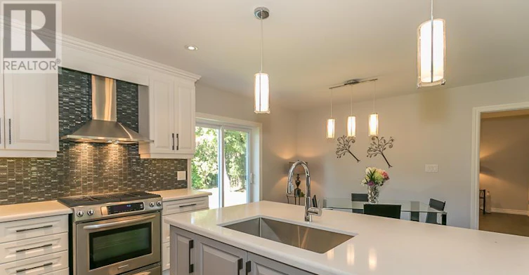 367 Kerrybrook Drive, Richmond Hill, ON, L4C 3R4 - 4