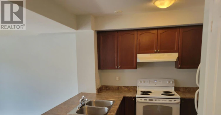 6-3250 Bentley Drive, Mississauga, ON, L5M 0P7 - 3