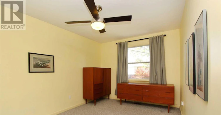 38 Rochman Boulevard, Toronto, ON, M1H 1S2 - 5