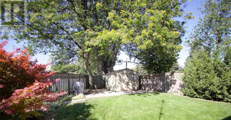 38 Rochman Boulevard, Toronto, ON, M1H 1S2 - 8