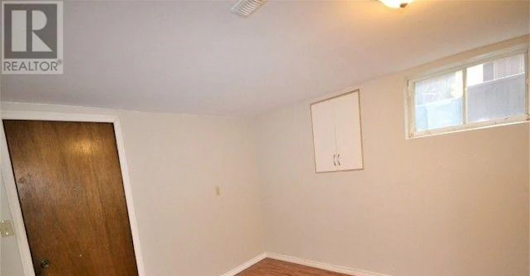 BSMT-260 Green Road, Hamilton, ON, L8E 4J8 - 10