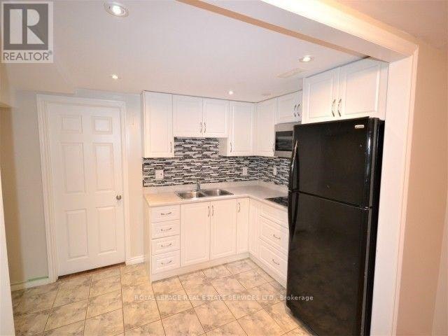 BSMT-260 Green Road, Hamilton, ON, L8E 4J8 - 5