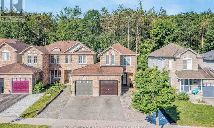 44 Hawthorne Crescent