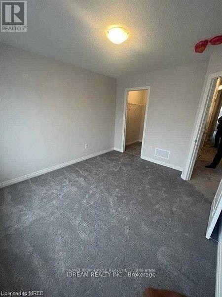 UPPER-28 Crossmore Crescent, Cambridge, ON, M1S 0C7 - 7