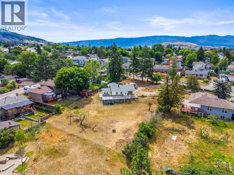 1801 39 Avenue, Vernon, BC, V1T 3A6 - 4