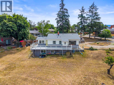 1801 39 Avenue - 2