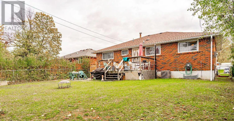 61 Deerfield Crescent, Brampton, ON, L6T 1K8 - 28