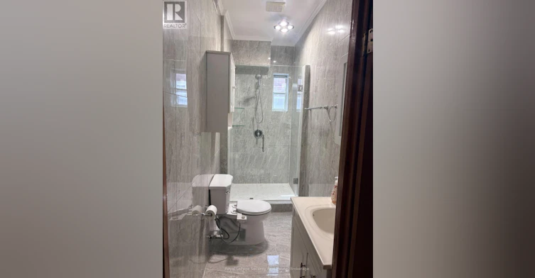 MAIN FLOOR-1080 Dufferin Street, Toronto, ON, M6H 4B6 - 6