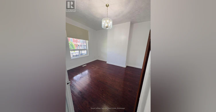 MAIN FLOOR-1080 Dufferin Street, Toronto, ON, M6H 4B6 - 16