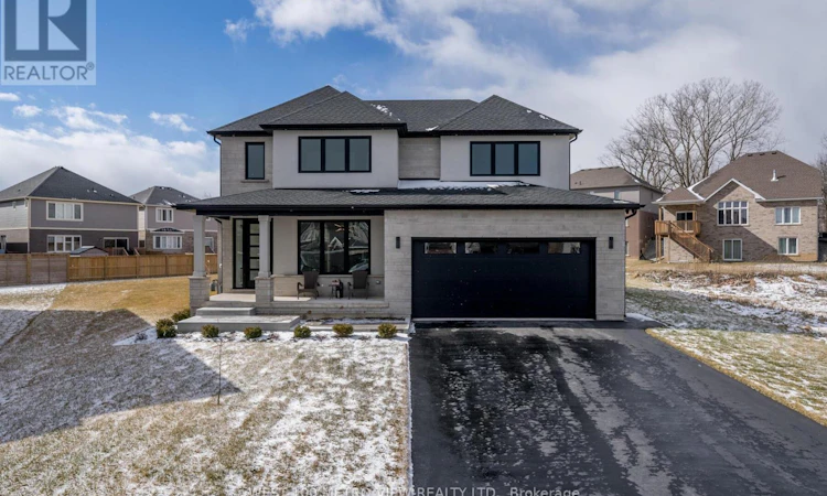 3607 Carolinia Court