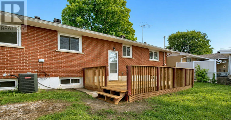 31 Pritchard Drive, Ottawa, ON, K2G 1B2 - 19