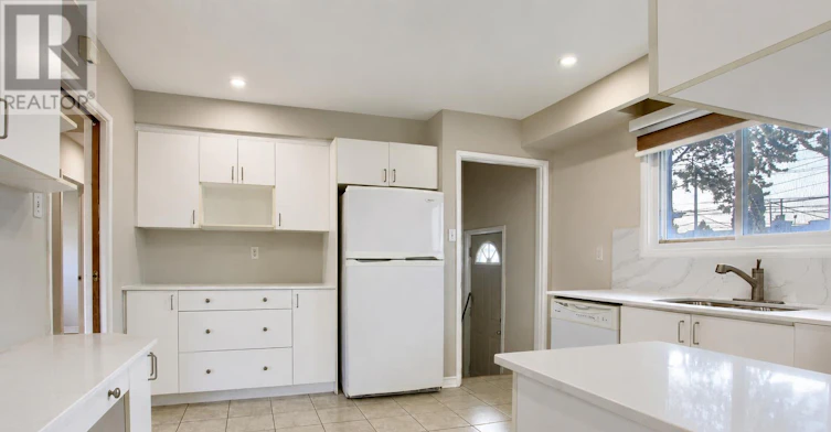 31 Pritchard Drive, Ottawa, ON, K2G 1B2 - 5