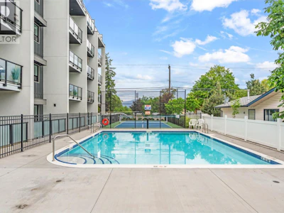 306-2555 Lakeshore Road - 4