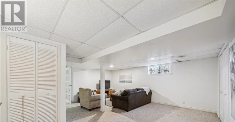 19 Wallace Drive, Whitby, ON, L1N 9G9 - 5
