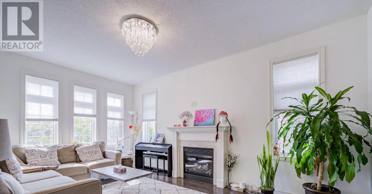 1139 Cenotaph Boulevard, Newmarket, ON, L3X 0A7 - 11
