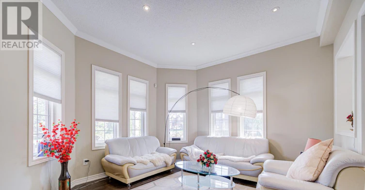 1139 Cenotaph Boulevard, Newmarket, ON, L3X 0A7 - 6