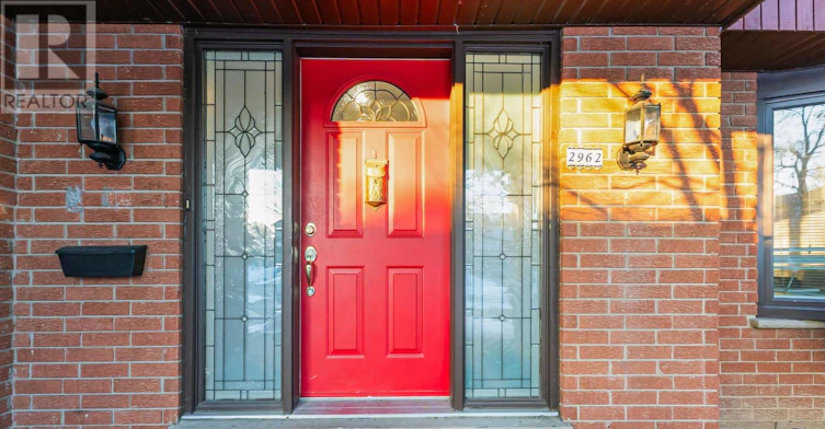 2962 Saint Malo Circle, Mississauga, ON, L5N 1S9 - 2