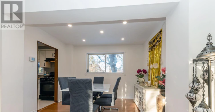 2962 Saint Malo Circle, Mississauga, ON, L5N 1S9 - 5