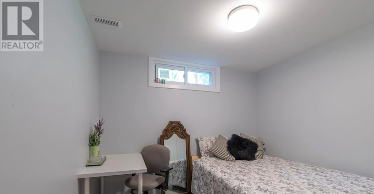 1057 Falaise Road, Ottawa, ON, K2C 0M6 - 11