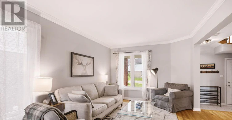 1542 Tonilee Drive, Ottawa, ON, K1J 1C1 - 8