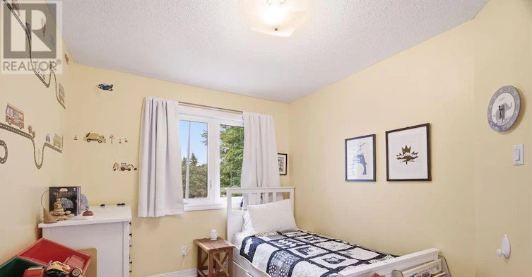 1542 Tonilee Drive, Ottawa, ON, K1J 1C1 - 34