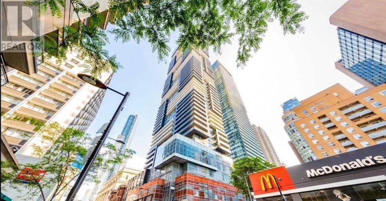 521-7 Grenville Street, Toronto, ON, M4Y 0E9