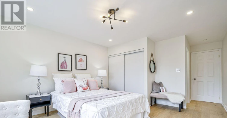 322 Hillsdale Avenue E, Toronto, ON, M4S 1T8 - 19