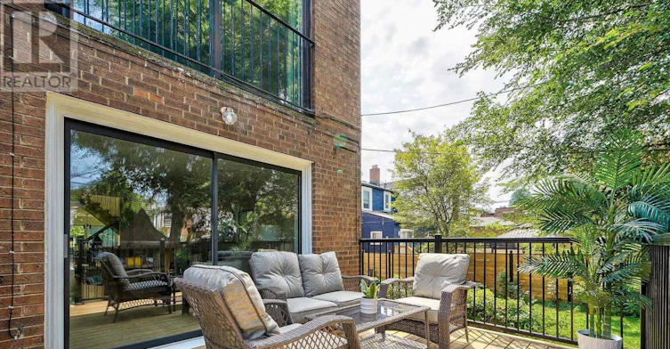 322 Hillsdale Avenue E, Toronto, ON, M4S 1T8 - 26