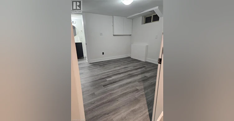 Lower-134 Bridgeport Road E, Waterloo, ON, N2J 2K4 - 4