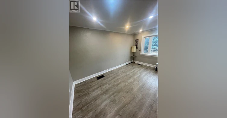 Upper-134 Bridgeport Road E, Waterloo, ON, N2J 2K4 - 7