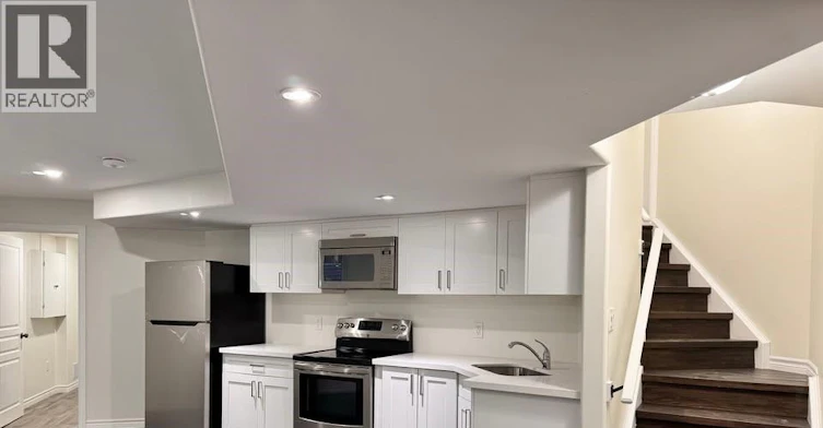 Lower-908 Magdalena Court, Kitchener, ON, N2E 0B3 - 4