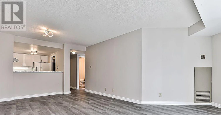 1307-717 Bay Street, Toronto, ON, M5G 2J9 - 11