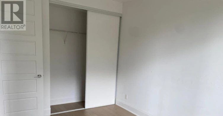 203-25 Water Walk Drive, Markham, ON, L6G 0G3 - 8