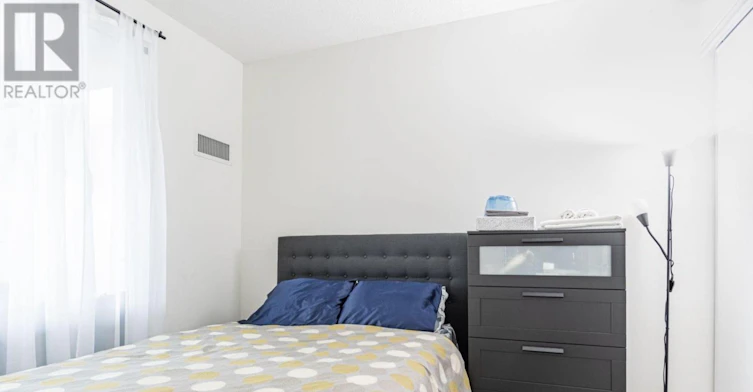 2328-165 Legion Road N, Toronto, ON, M8Y 0B3 - 7