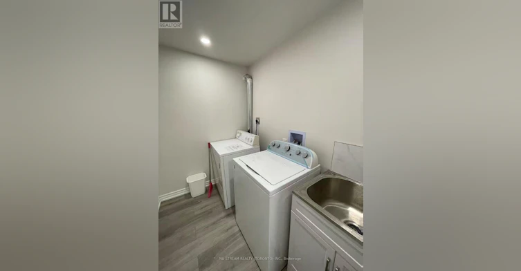 BSMT-14 Gemmill Drive, Whitchurch-Stouffville, ON, L4A 2H1 - 12