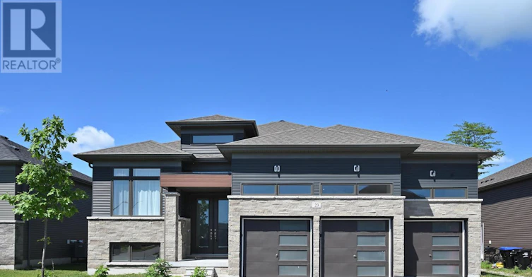 23 Beatrice Drive, Wasaga Beach, ON, L9Z 0L3
