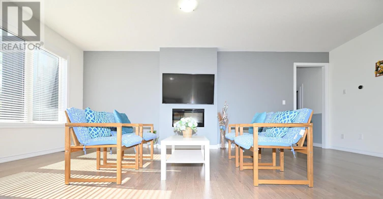 23 Beatrice Drive, Wasaga Beach, ON, L9Z 0L3 - 8