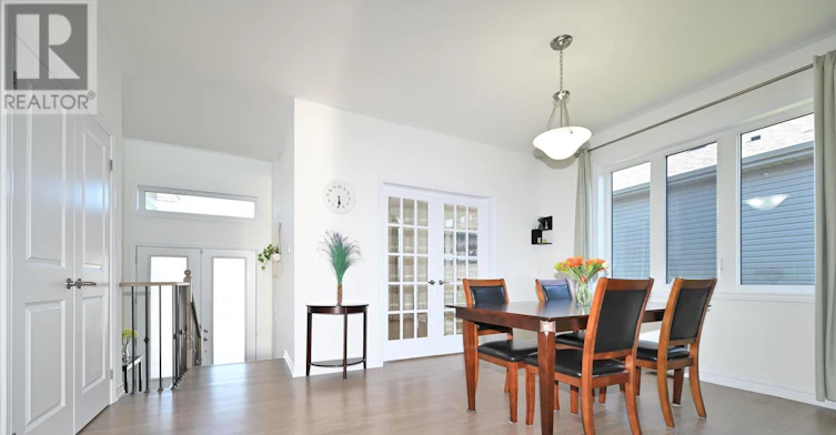 23 Beatrice Drive, Wasaga Beach, ON, L9Z 0L3 - 7