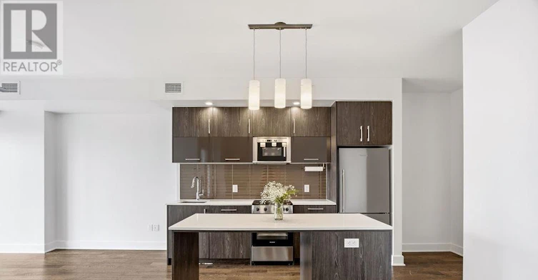 801-255 Bay Street, Ottawa, ON, K1R 0C5 - 9