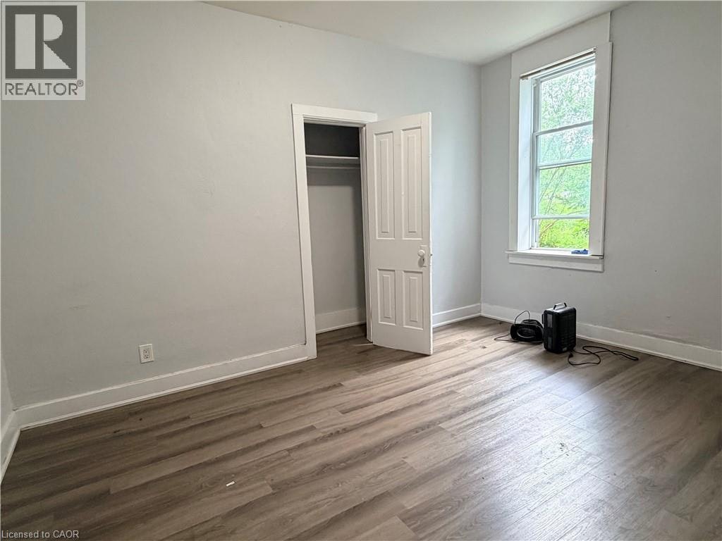 3-74 William Street W, Waterloo, ON, N2L 1J7 - 8