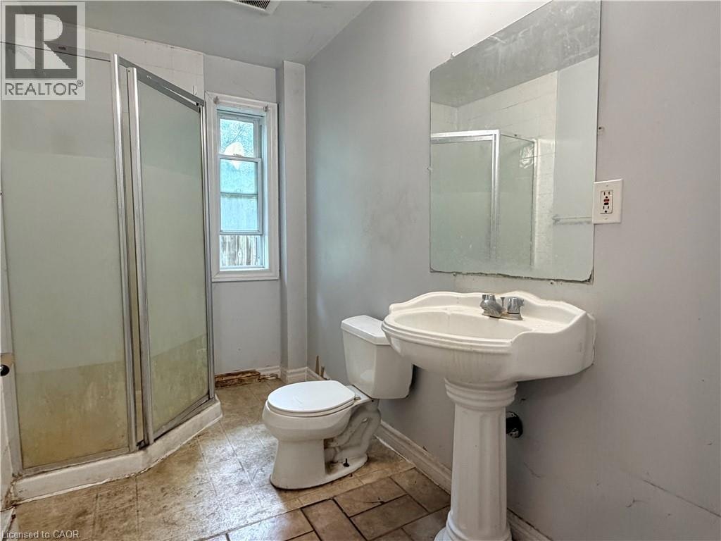 3-74 William Street W, Waterloo, ON, N2L 1J7 - 10