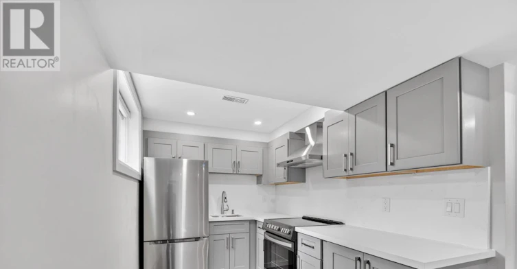 38 York Road, Toronto, ON, M9R 3E4 - 10