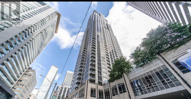 LPH03-763 Bay Street, Toronto, ON, M5G 2R3