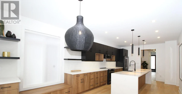 32 Mckean Drive, Whitchurch-Stouffville, ON, L4A 0R7 - 9